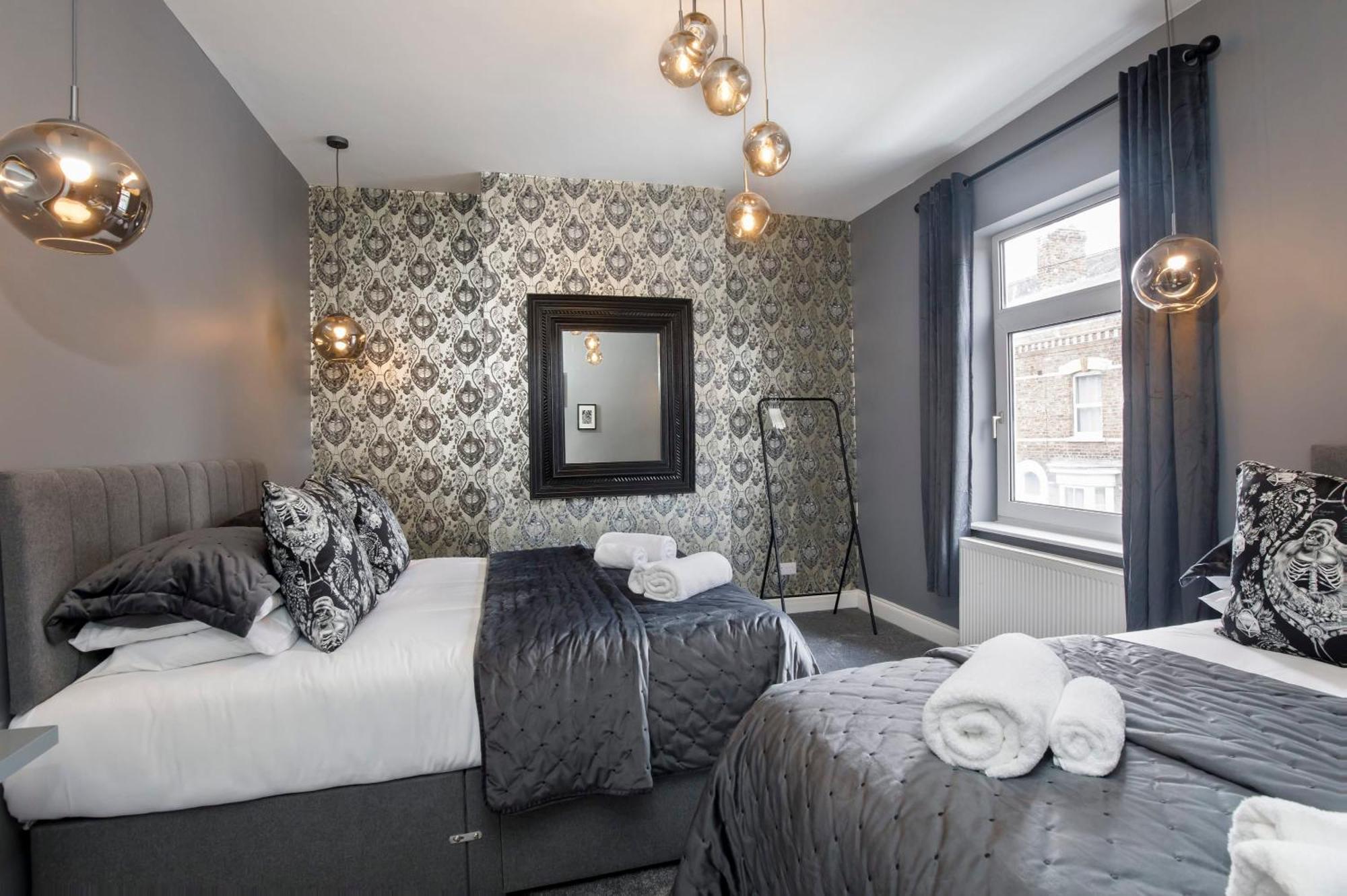 The Milton Sleeps 8 Close To York City Centre Pet Friendly Bagian luar foto